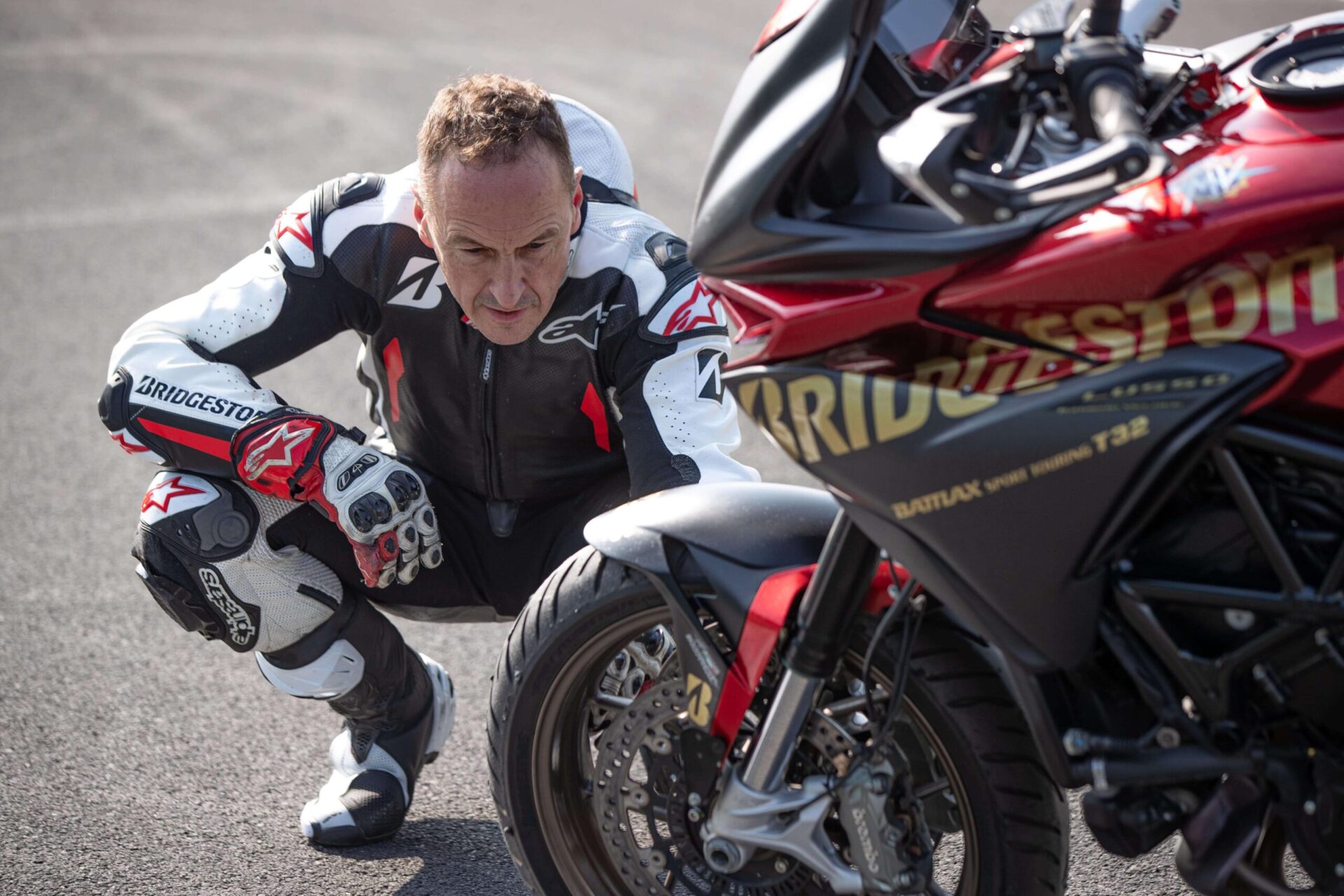 Bridgestone T32 tyre testing
