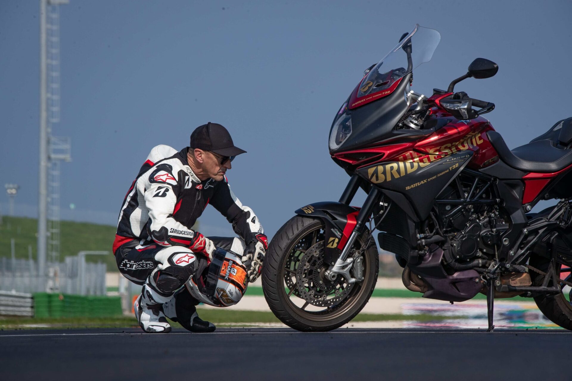 Bridgestone T32 tyre testing