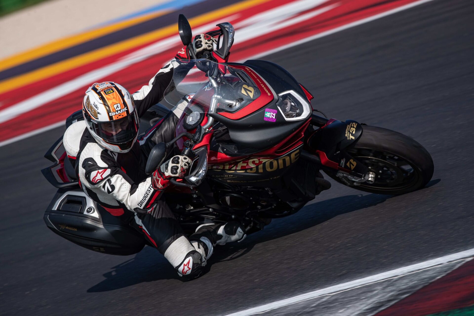 Jeremy McWilliams racing T32 Bridgestone